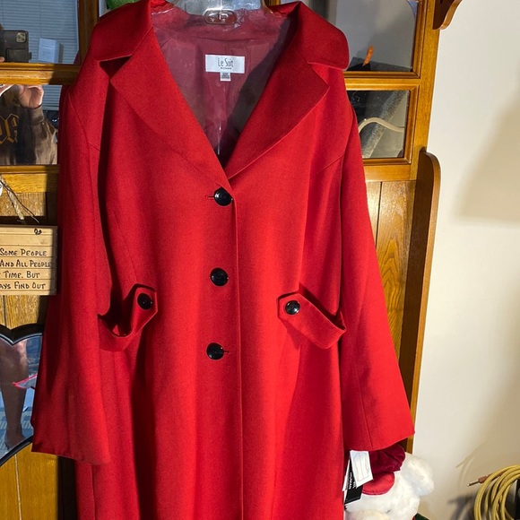 Red suit jacket - Picture 1 of 8